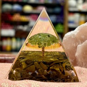 Orgonitová pyramida Strom života z olivínu 1259